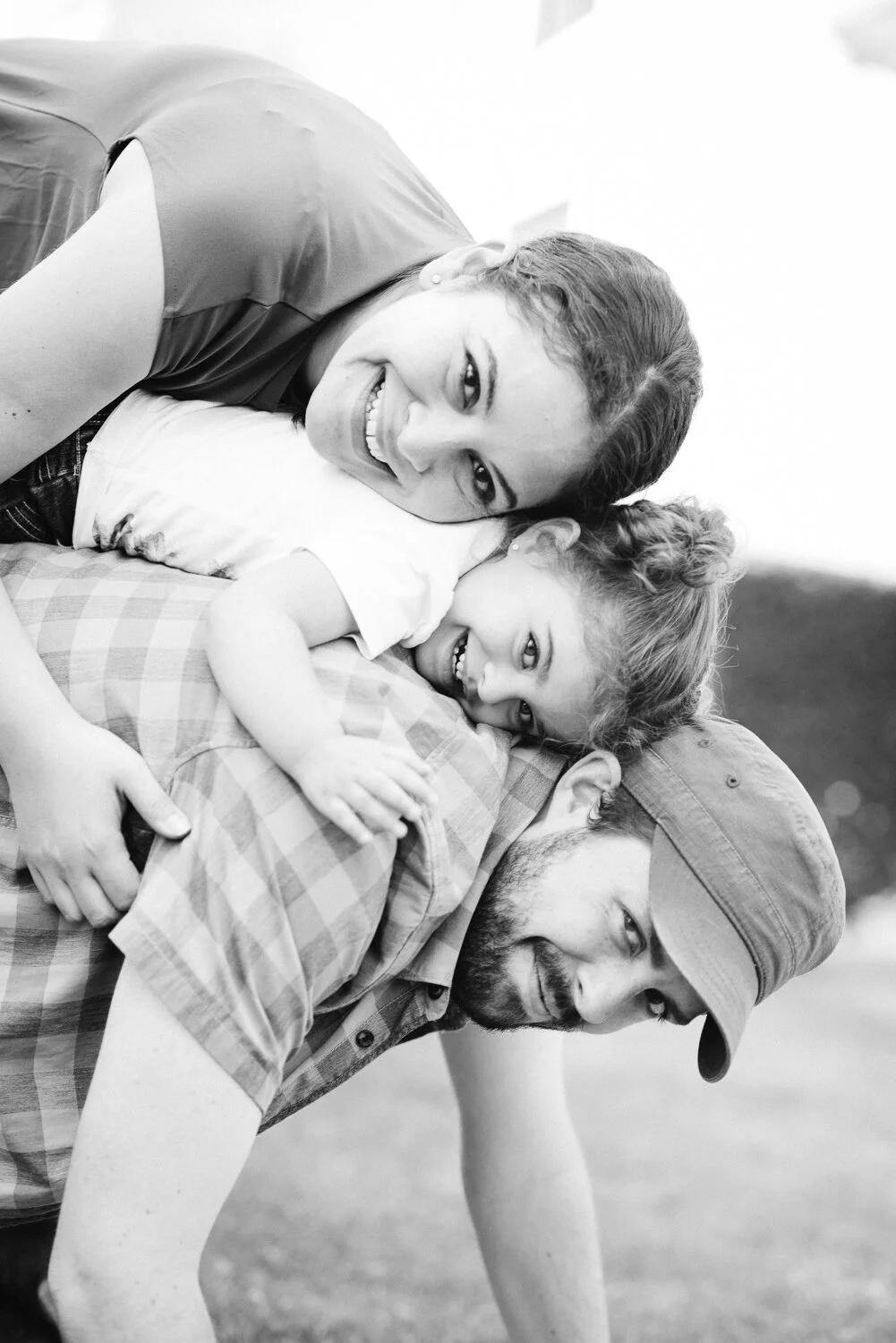 ErikaCastaneda_Fam-n-Children_LS_S_09.jpg