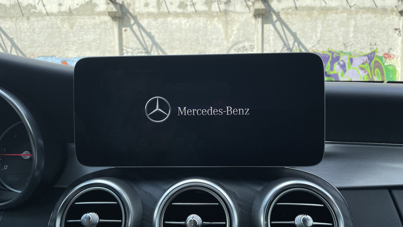 Mercedes C-coupe multimedia (Copy)