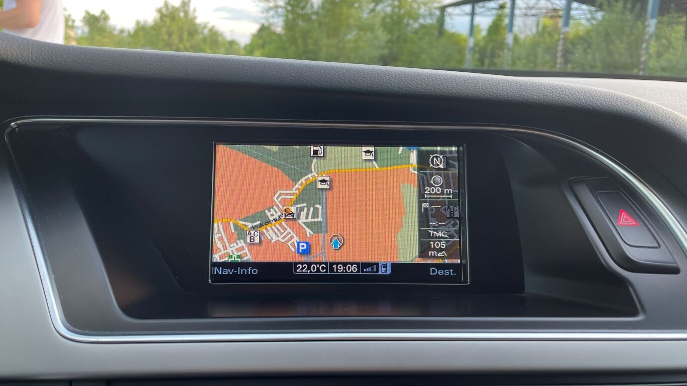 Audi A4 navigacija (Copy)