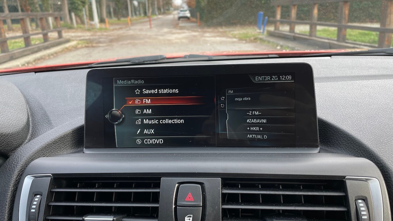 BMW 118d radio