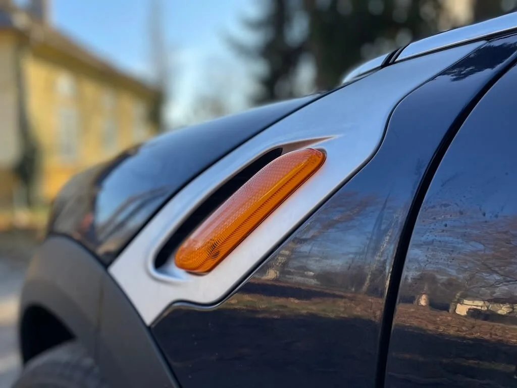 Mini Cooper Countryman žmigavac