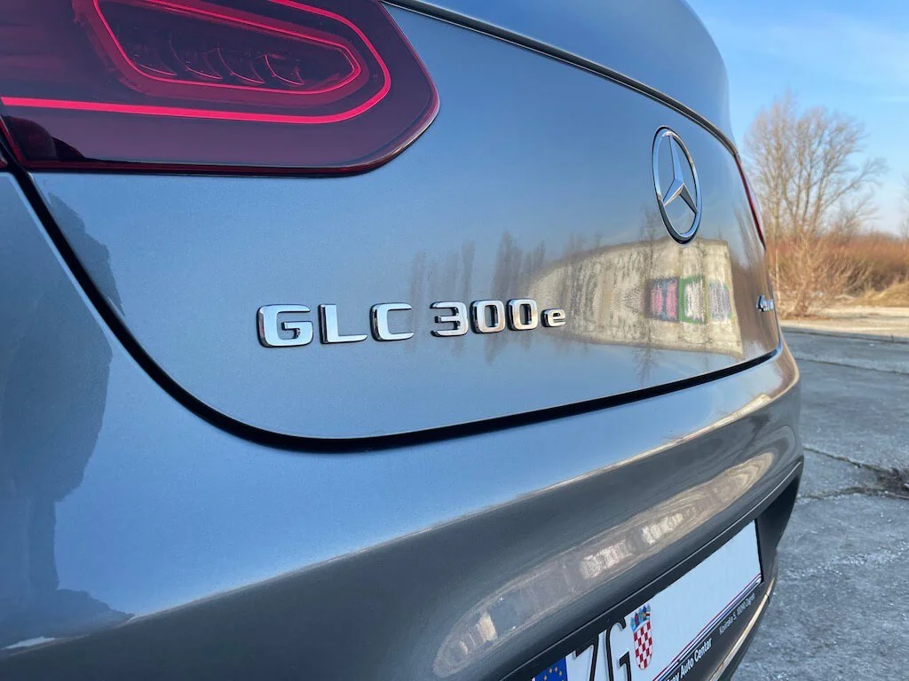 Mercedes-Benz GLC300e oznaka