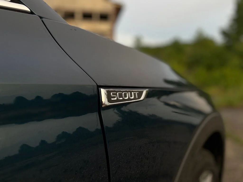 Škoda Octavia Scout 1.5 TSI mHEV bočna oznaka