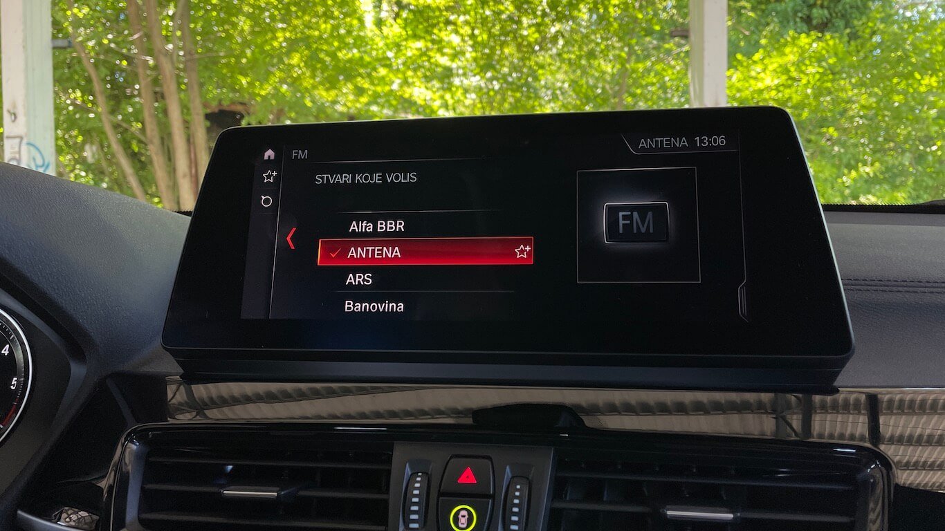 BMW X2 xDrive20d radio