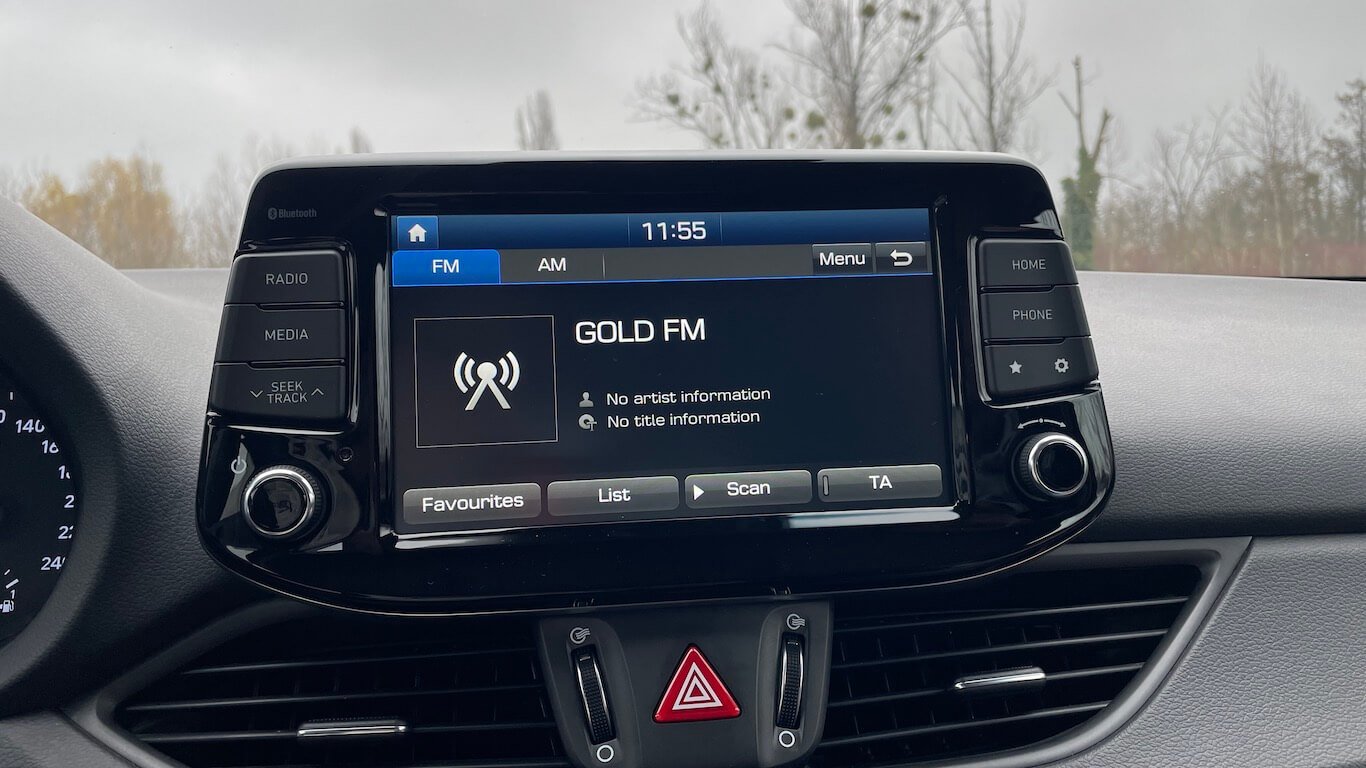 Hyundai i30 Fastback 1.0 T-GDi radio