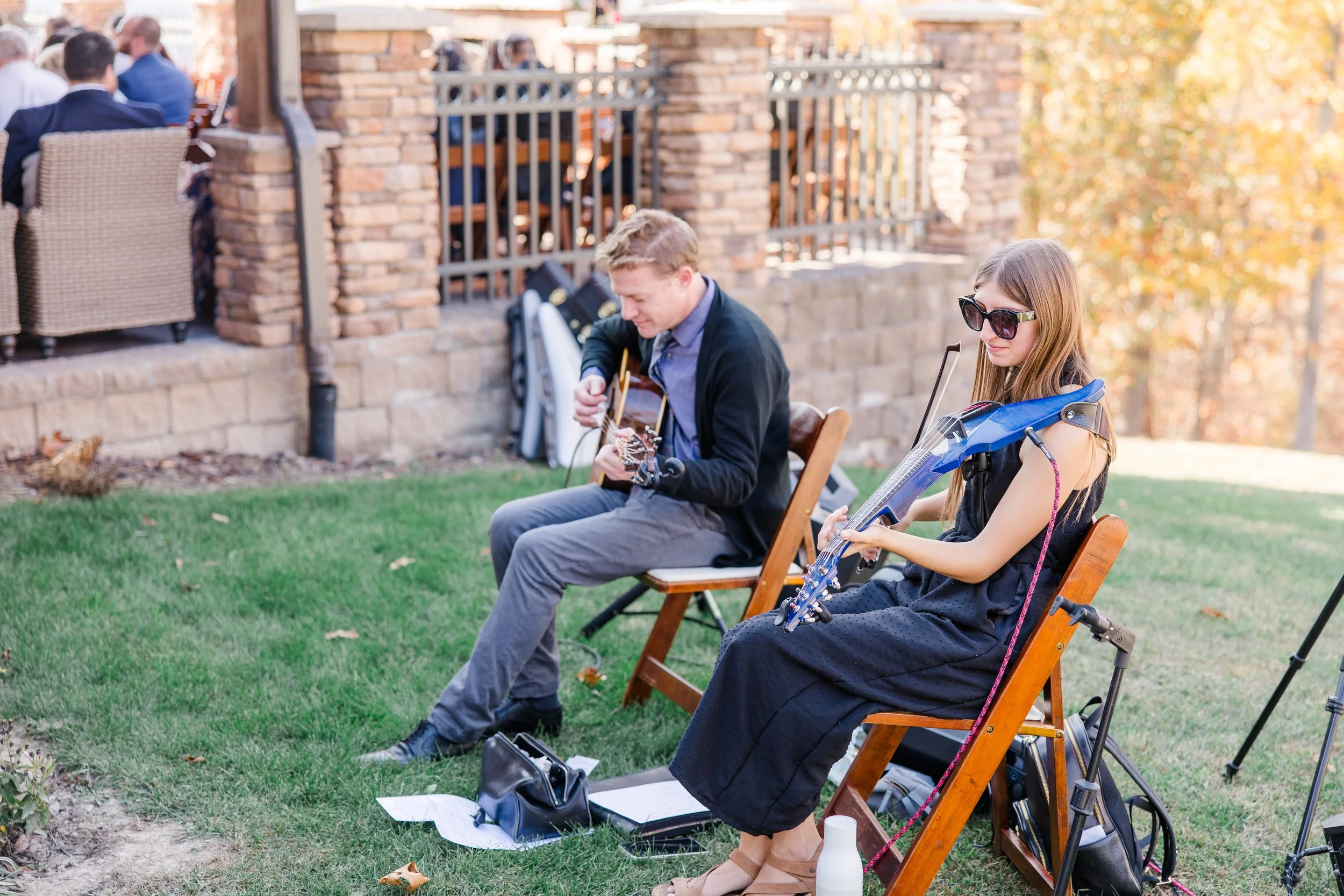 katelyn-workman-photography-grandview-cottages-wedding-290.jpg violin.jpg