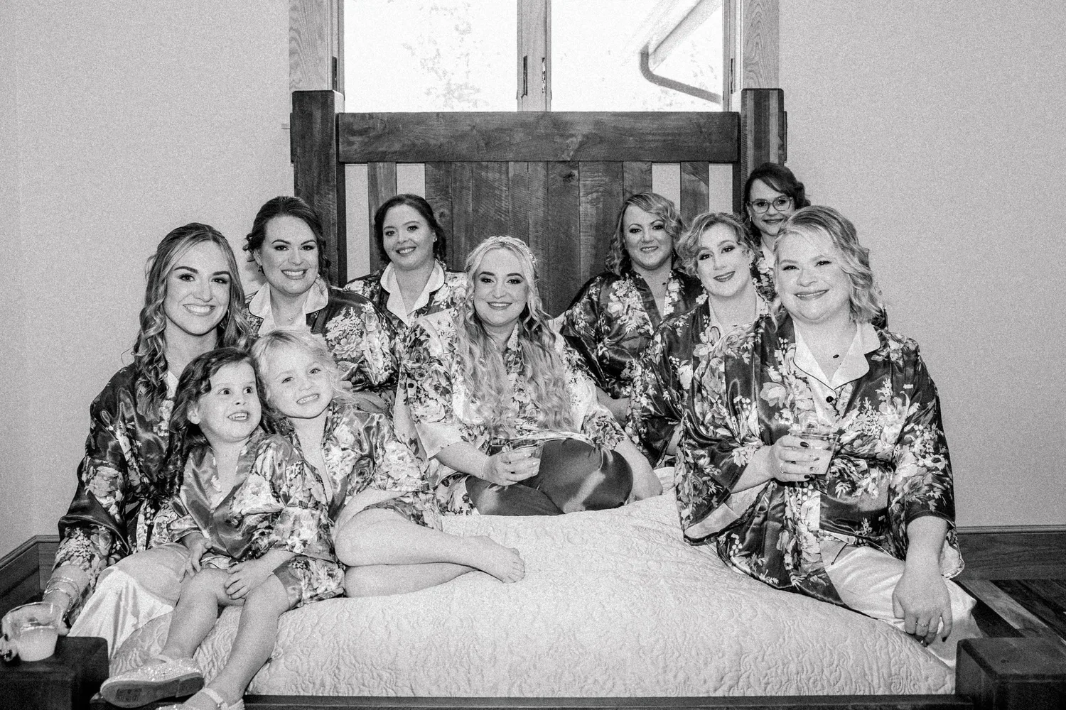 katelyn-workman-photography-grandview-cottages-wedding-16-1.webp