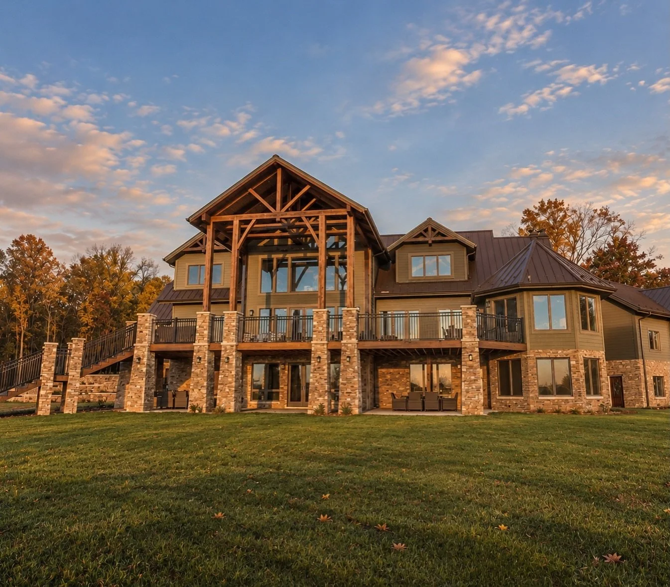 Fall views from our Mountain Lodge. 

Enjoy the cool mountain air, golden sunsets, and plenty of room to slow down and stay awhile. Gather your favorite people and make this your home away from home this fall.