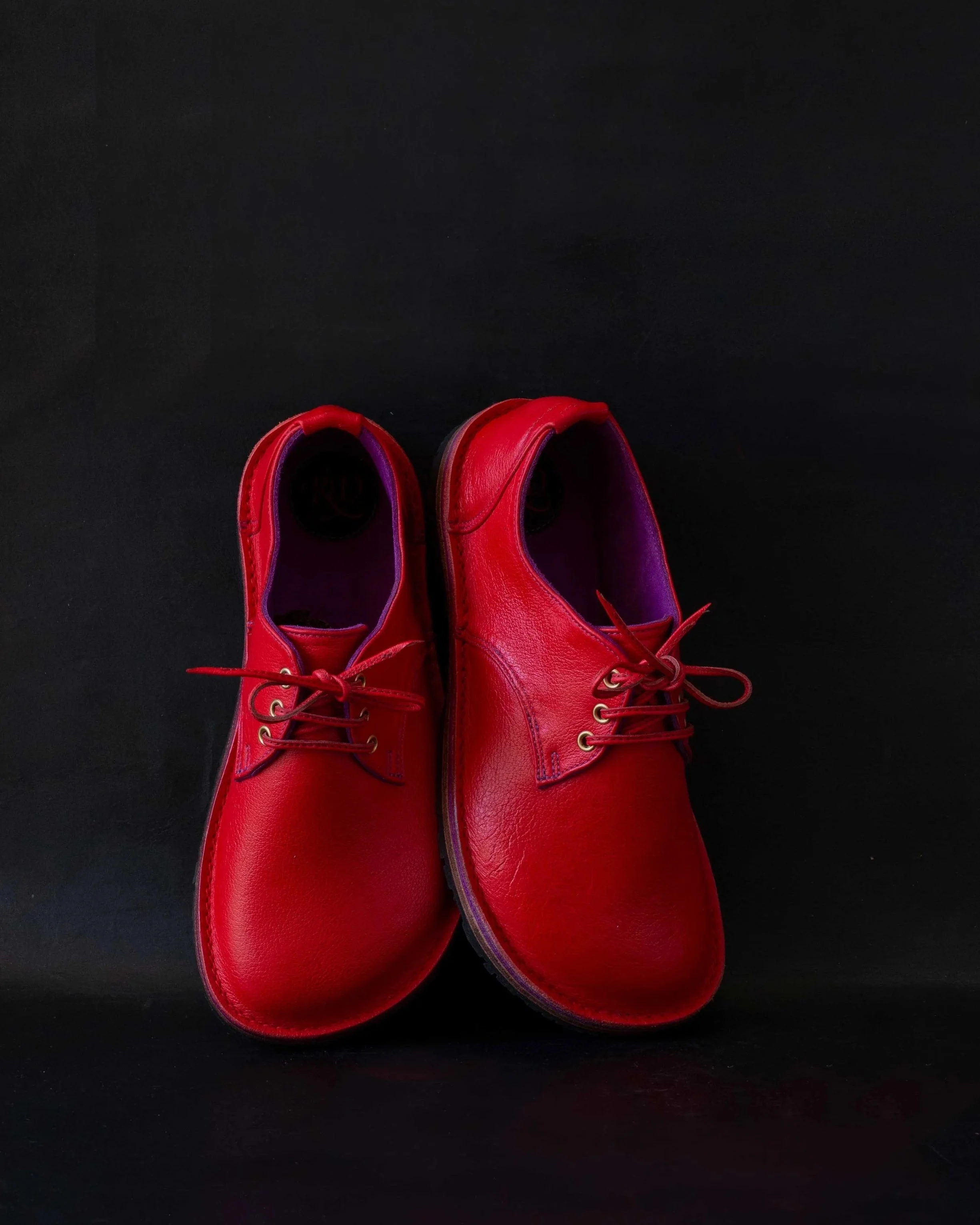 RED Shoes - Size 6 Wide