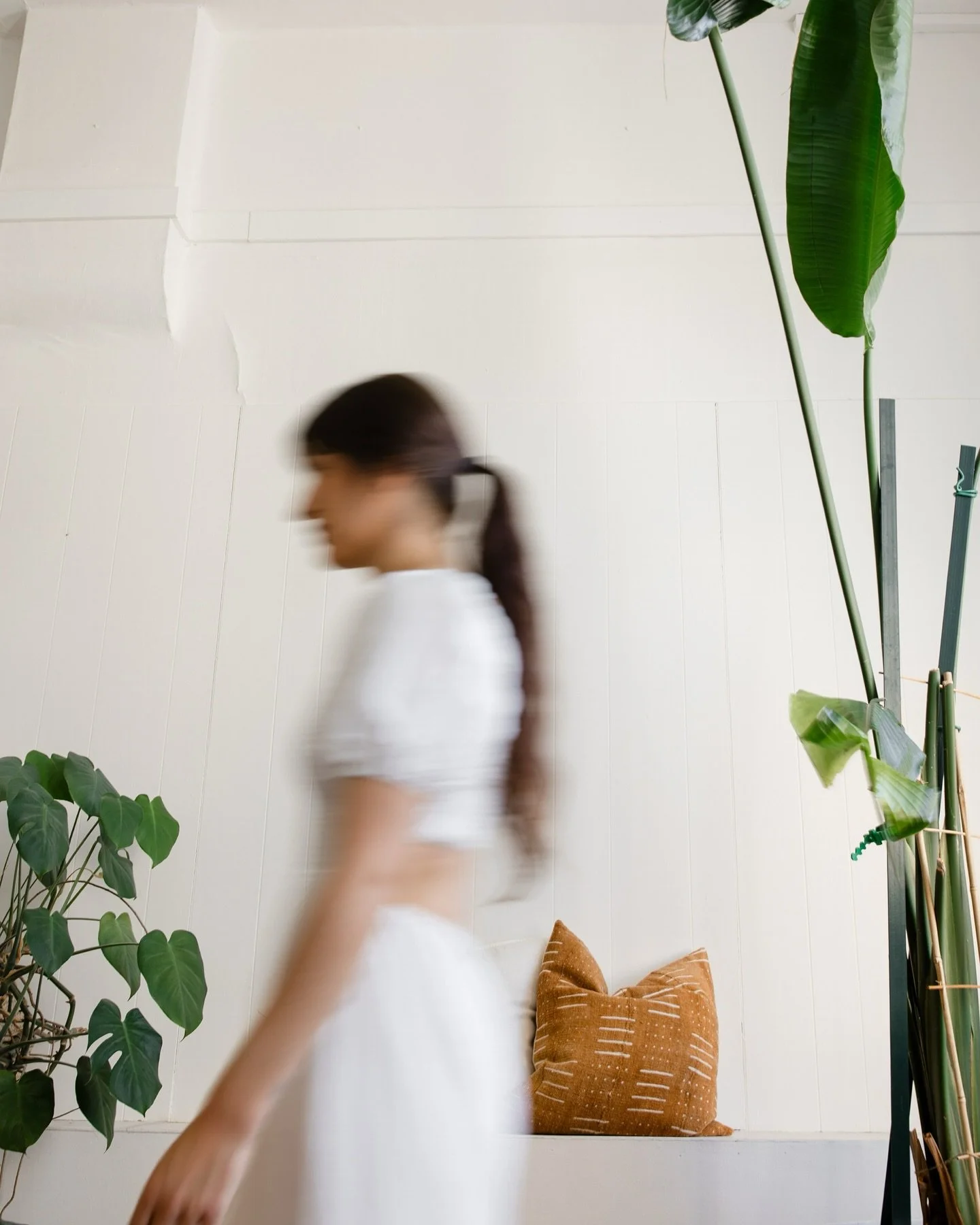 In a sunlit corner of Nelson, Desir&eacute;e De Sousa has shaped more than a studio. She&rsquo;s created an atmosphere. A pulse. A presence.

People are interested in your energy, and that&rsquo;s what I&rsquo;m here to capture. Because it&rsquo;s ne