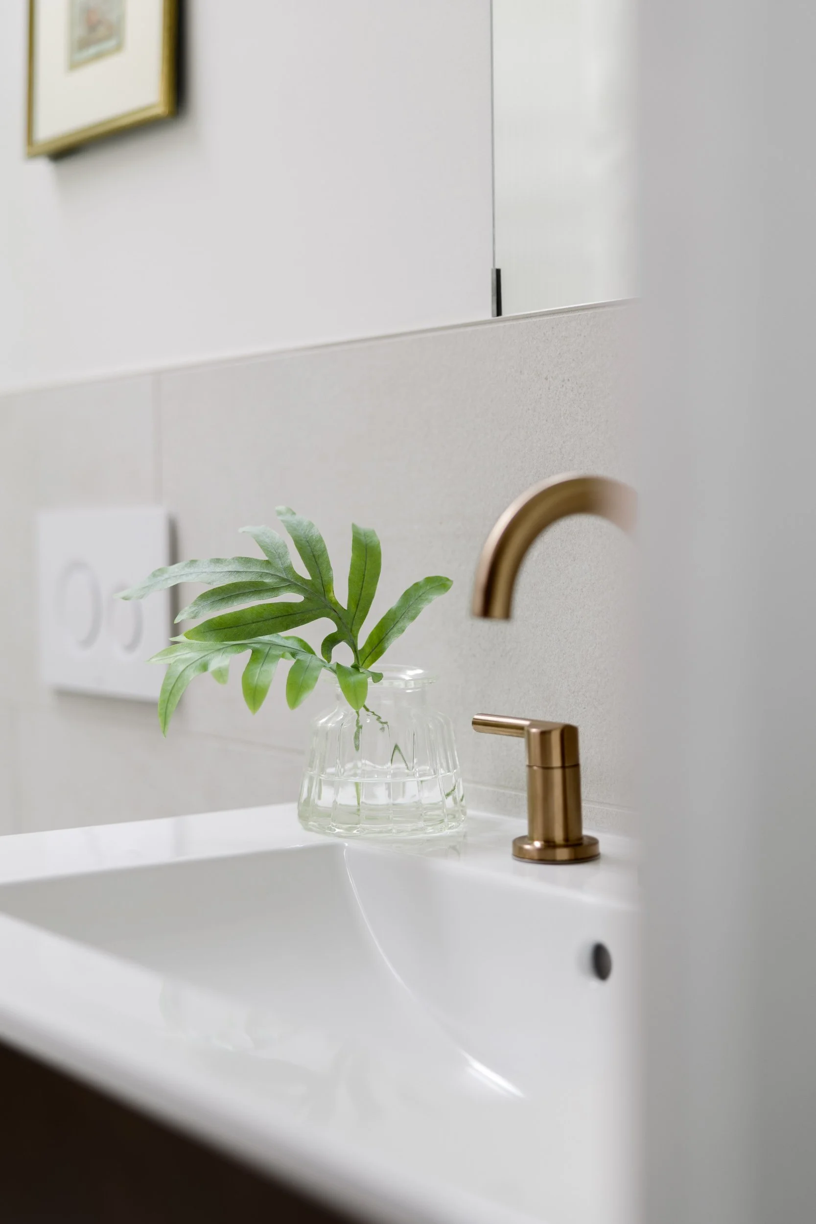 amanda-mary-photographer-interior-bathroom-design-west-kootenays-luxury-03.jpg