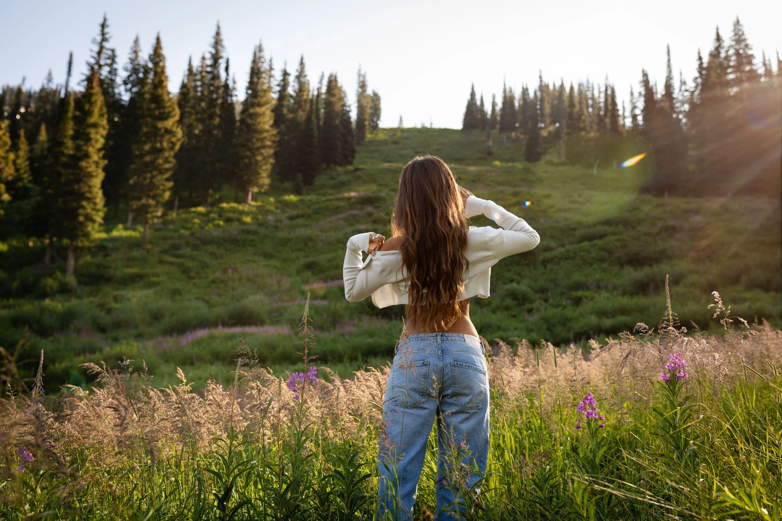 Amanda-mary-photographer-people-editorial-portrait-mountains-nelson-10.jpg