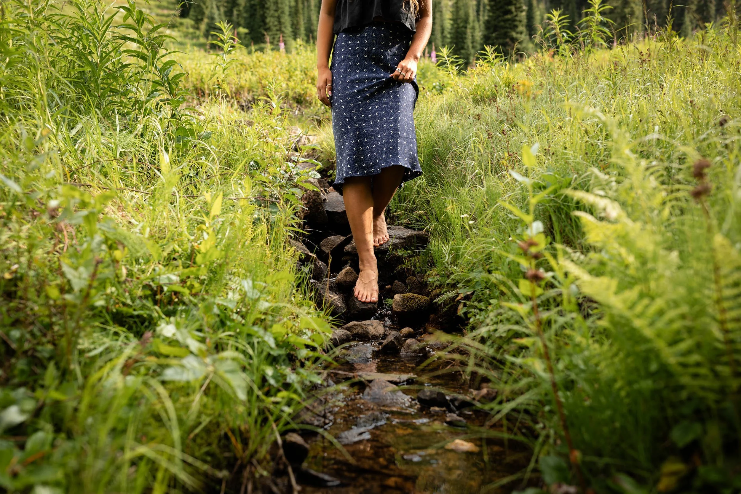 Amanda-mary-photographer-people-editorial-portrait-mountains-nelson-41.jpg