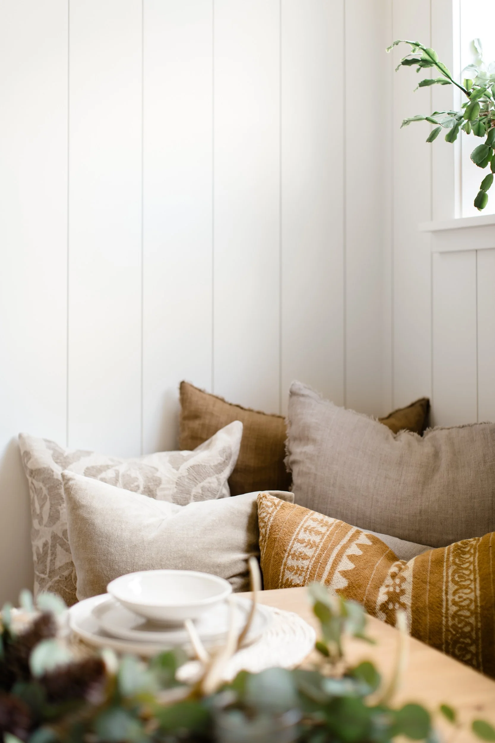 amanda-mary-photographer-interior-design-west-kootenays-farmhouse-kitchen-14.jpg