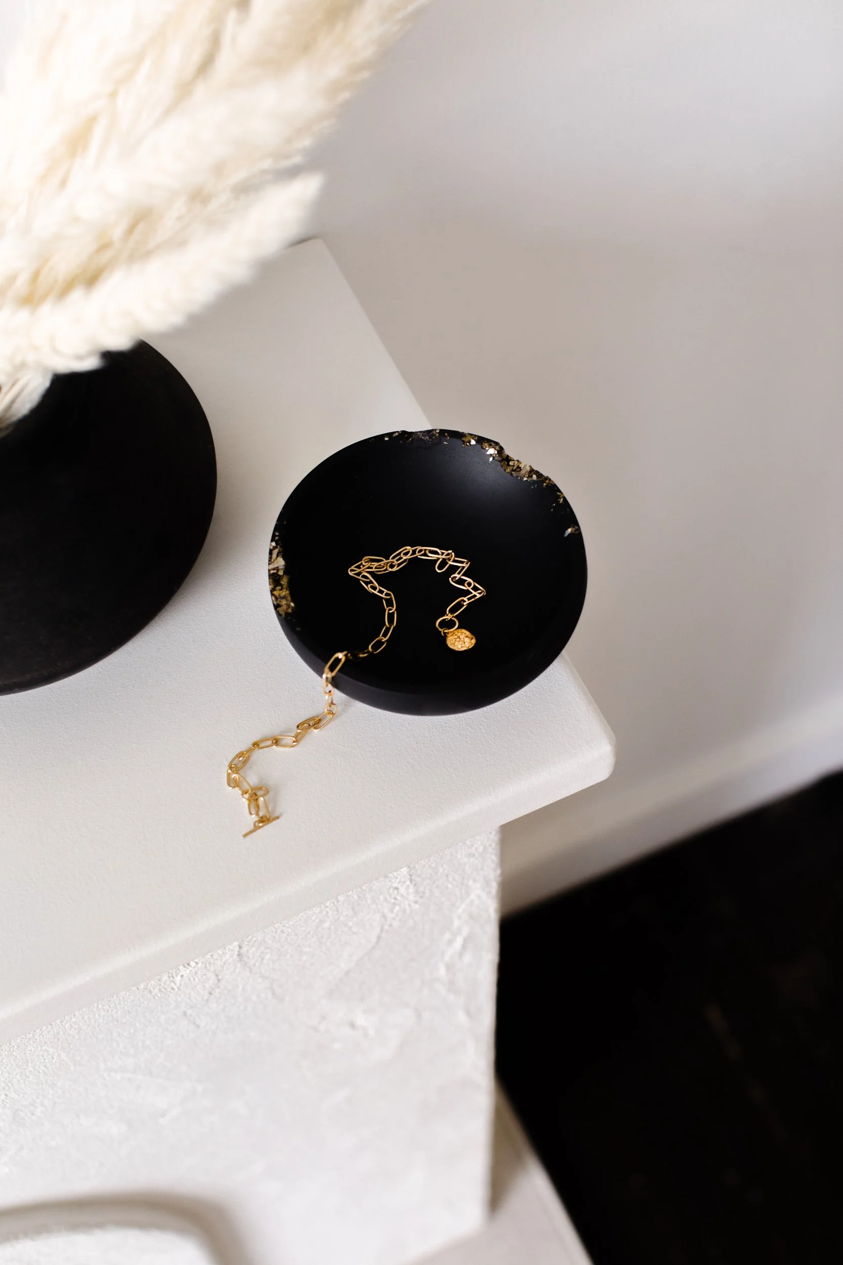 amanda-mary-photographer-brand-editorial-west-kootenays-luxury-homewares-campaign-19.jpg
