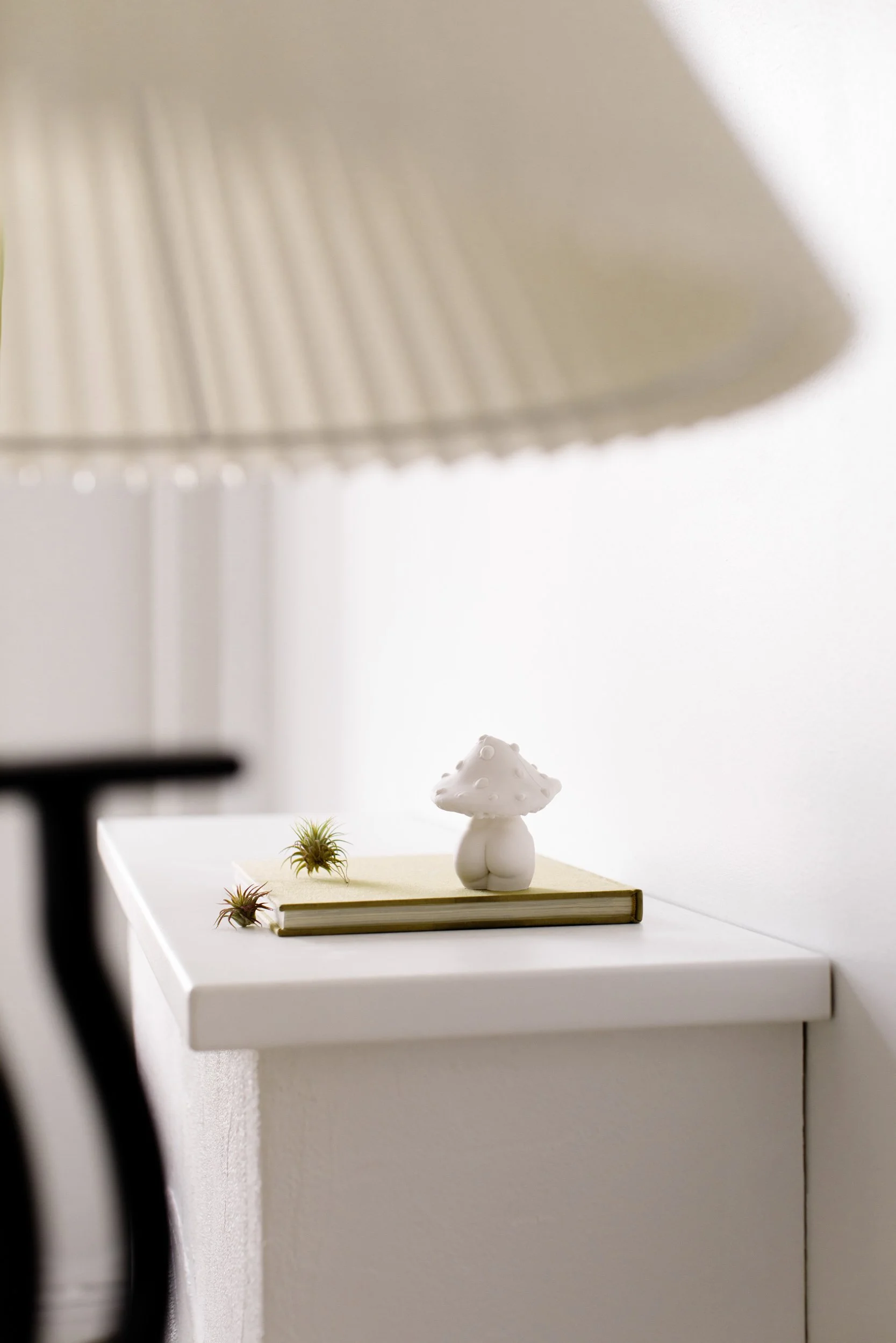 amanda-mary-photographer-brand-editorial-west-kootenays-luxury-homewares-campaign-11.jpg