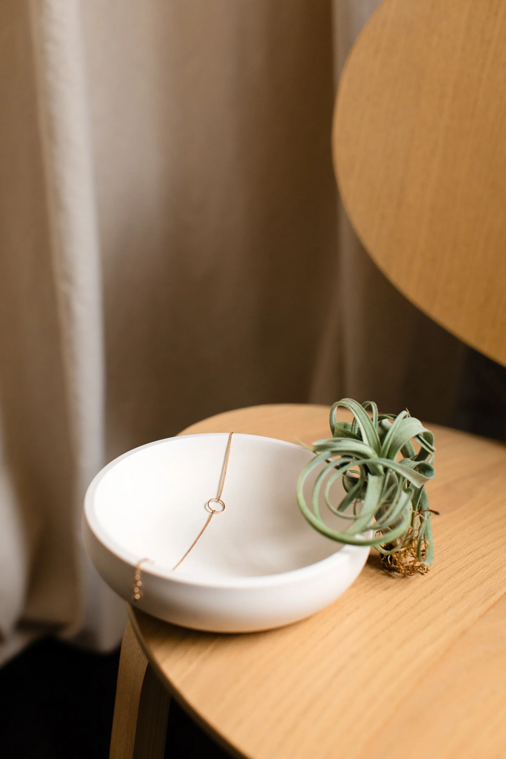amanda-mary-photographer-brand-editorial-west-kootenays-luxury-homewares-campaign-16.jpg