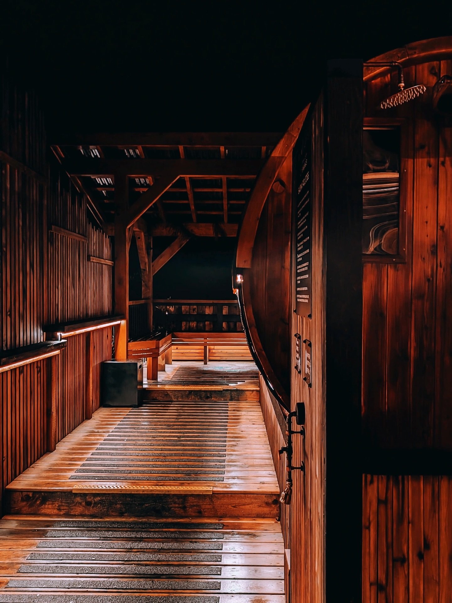 Come find your zen 😍😌🧘🧘&zwj;♀️

📸 @cedpaul13