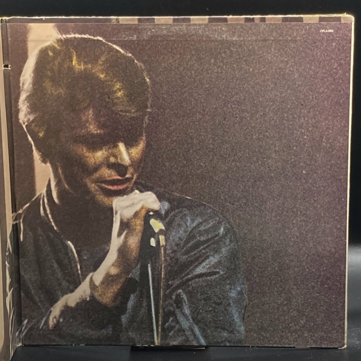 david-bowie-stage-315827.jpeg