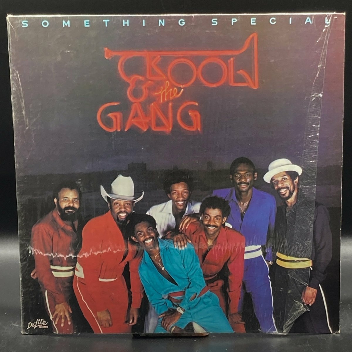 Kool & the Gang - Light Of Worlds 12 Kool & the Gang - Light Of Worlds 12