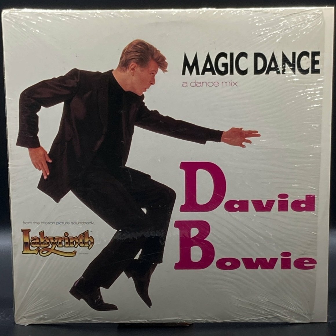 david-bowie-magic-dance-a-dance-mix-single-765414.jpeg