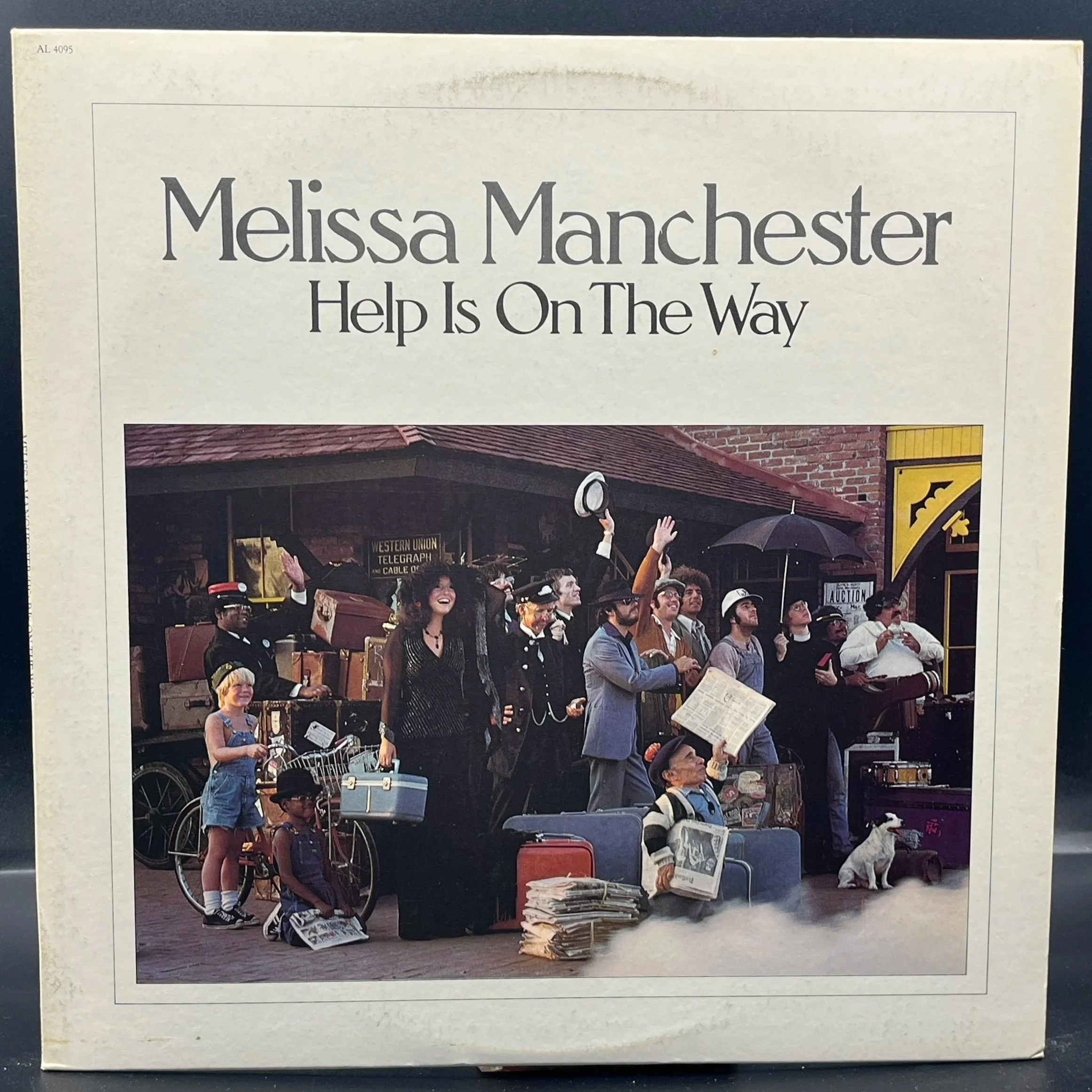 Melissa Manchester - Help Is On The Way