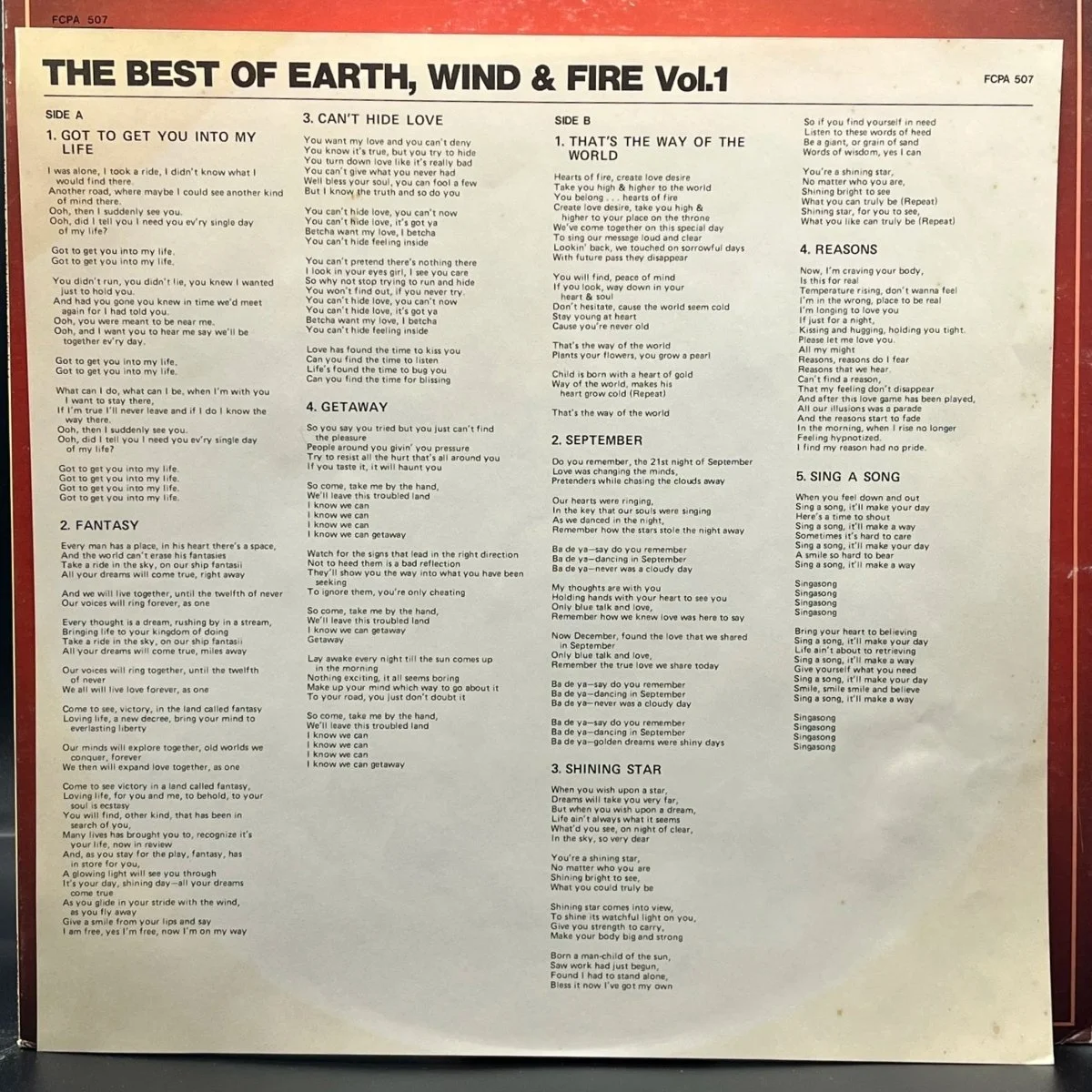 earth-wind-fire-the-best-of-earth-wind-fire-vol-i-141124.jpg