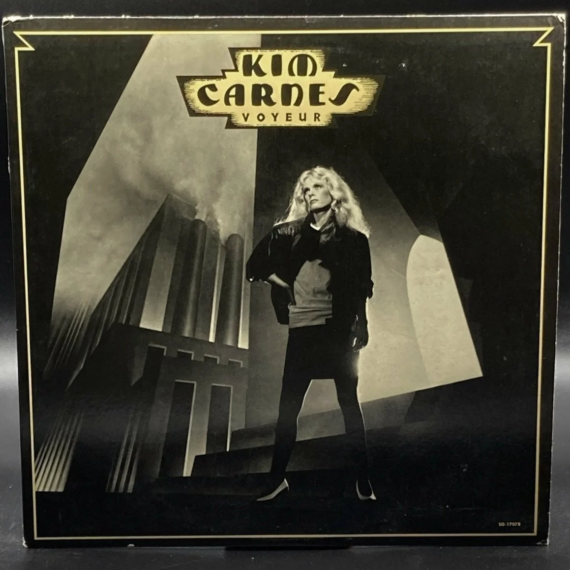 kim-carnes-voyeur-703665.jpg