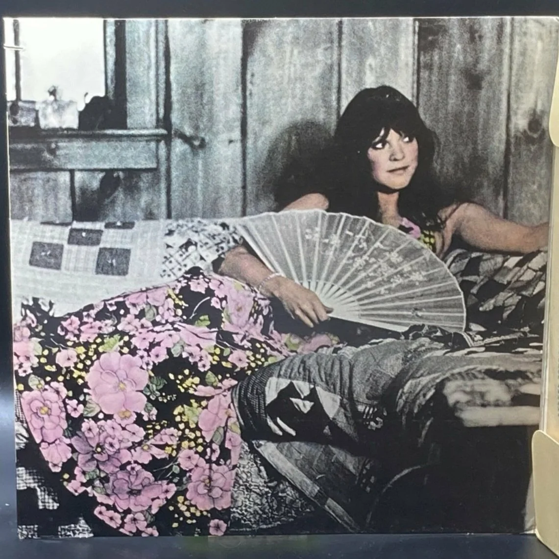 Melanie - Stoneground Words - Ominous Synths Records