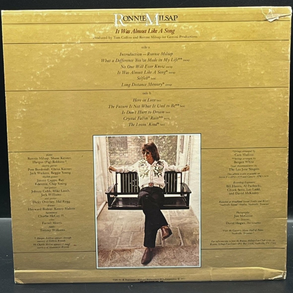 Ronnie Milsap - It Was Almost Like a Song - Ominous Synths Records