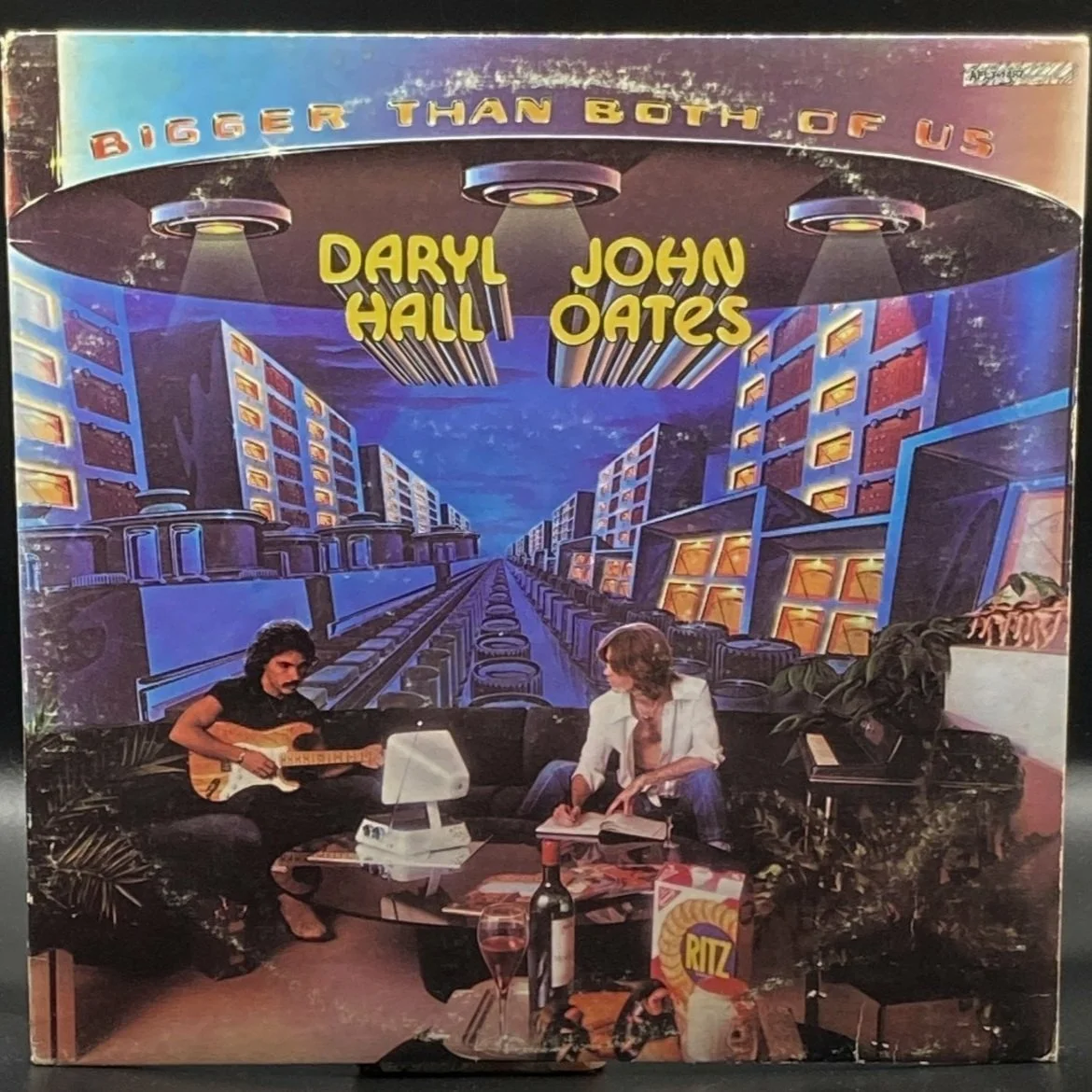 Hall & Oates - Bigger Than Both Of Us - Ominous Synths Records
