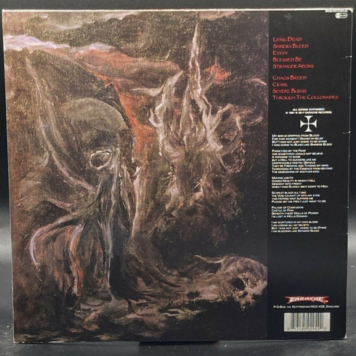 entombed-clandestine-441406.jpg