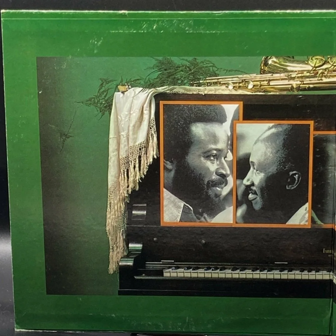 The Crusaders - Southern Comfort - Ominous Synths Records