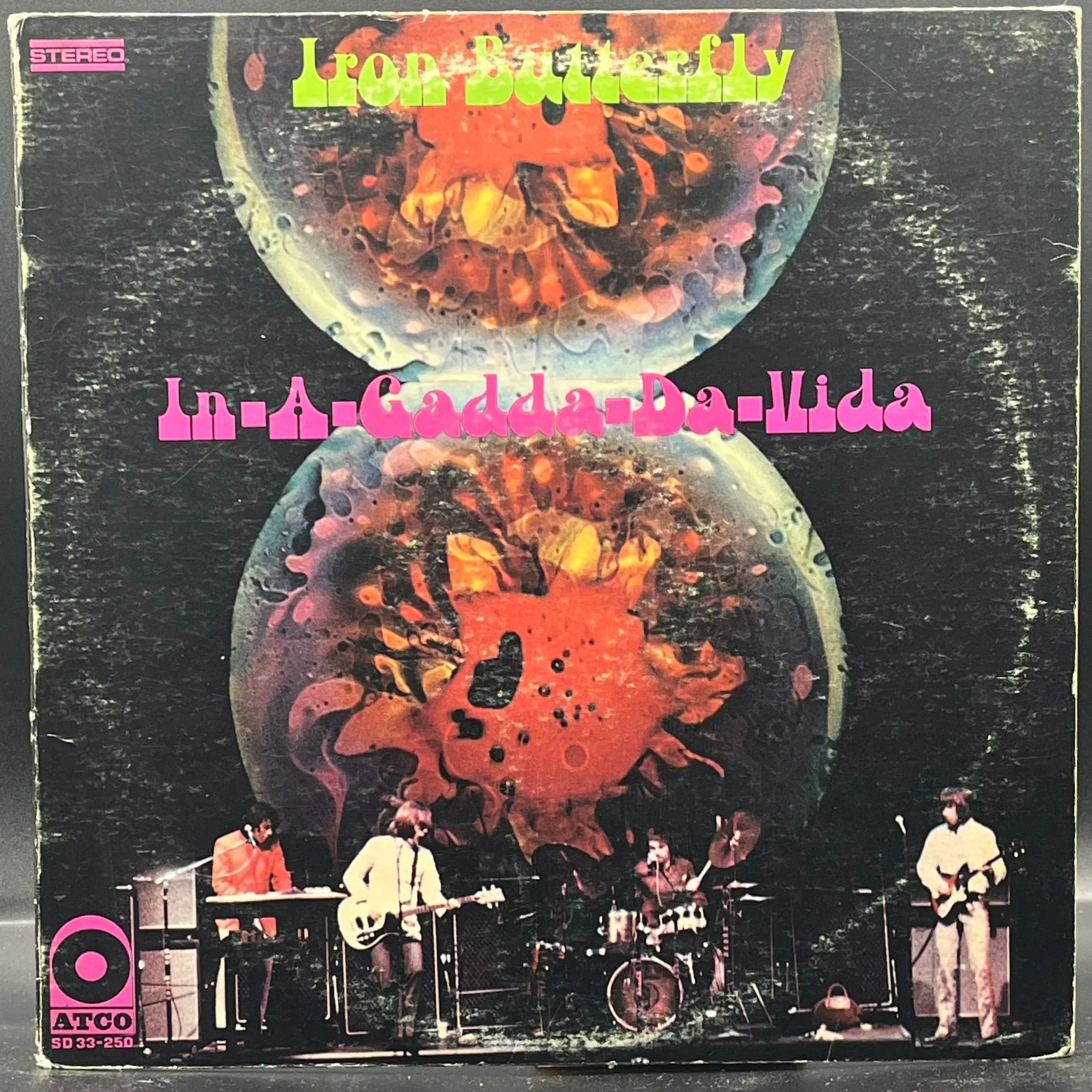 Iron Butterfly - In-A-Gadda-Da-Vida