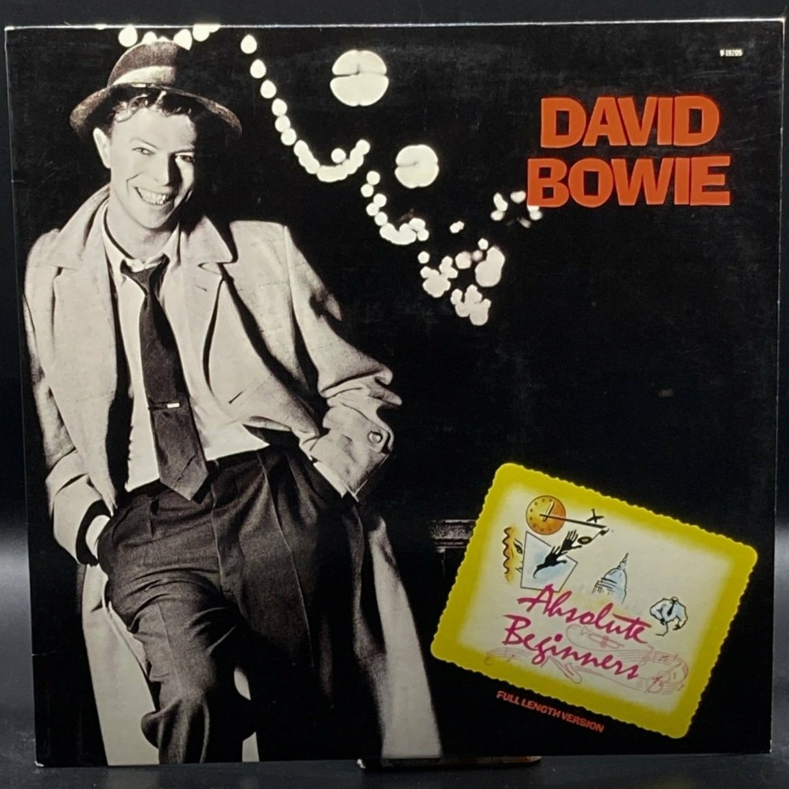 david-bowie-absolute-beginners-single-158008.jpeg