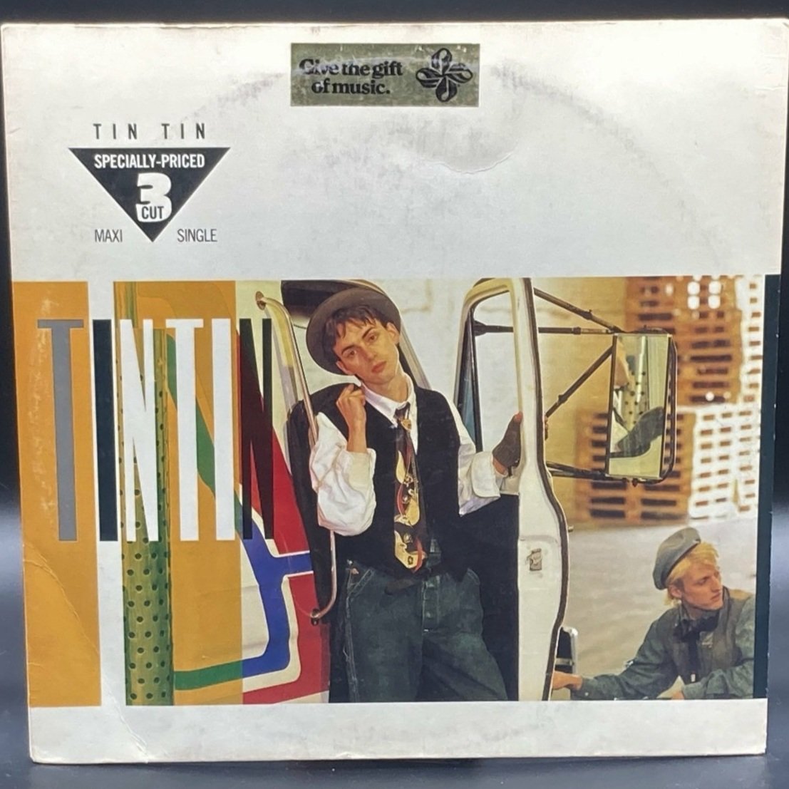 Tin Tin - Hold It (Single) - Ominous Synths Records
