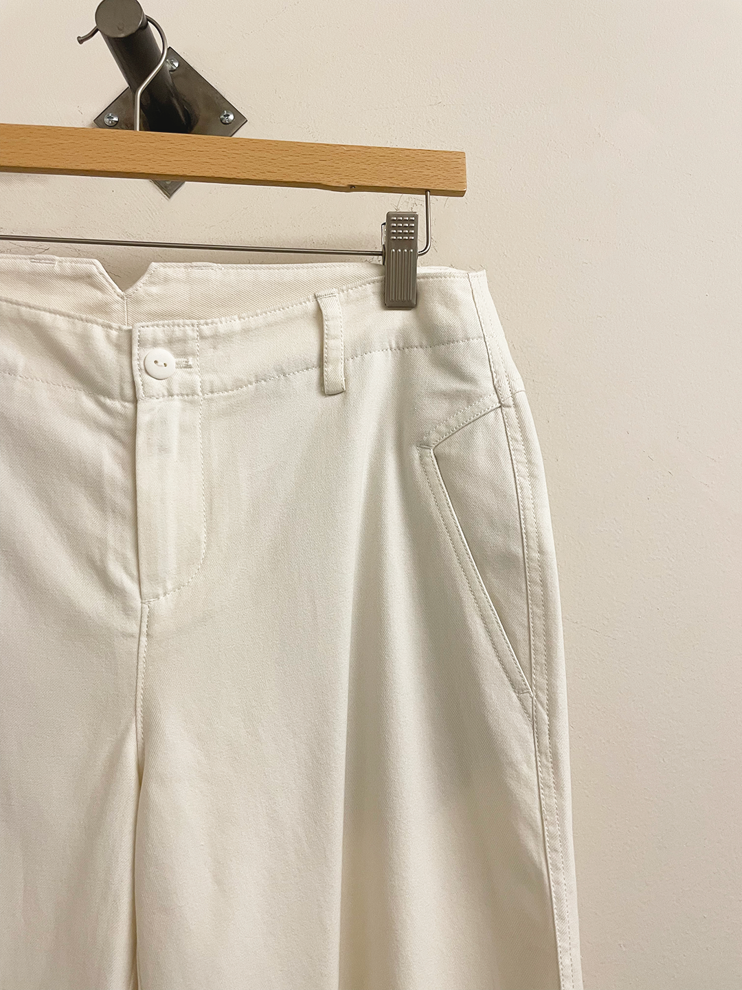 Go Snap It Up Cotton Silk Twill Pant in White by Go Silk at Deborah Kent's in Tampa | Daily Summer Designer Arrivals