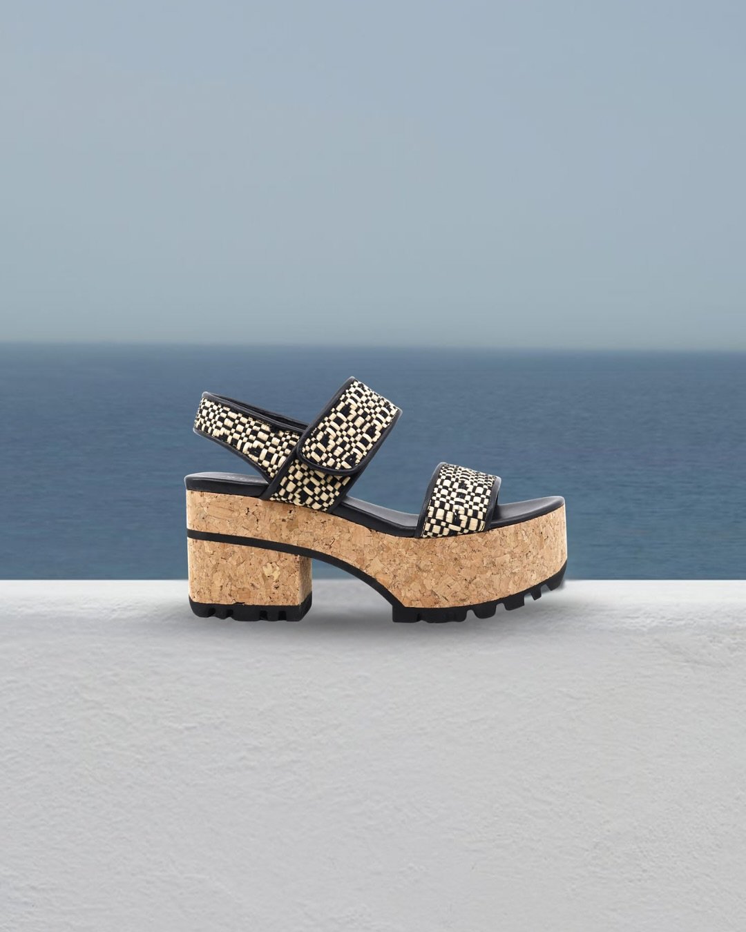 Island soul, city stroll 🤍 The Ibiza sandals by @homers_shoes are your go-to for woven texture, walk-all-day comfort, and a little Euro-chic flair.

Which will it be&hellip;flat or platform?

Available in-store &amp; online at www.deborahkents.com
#
