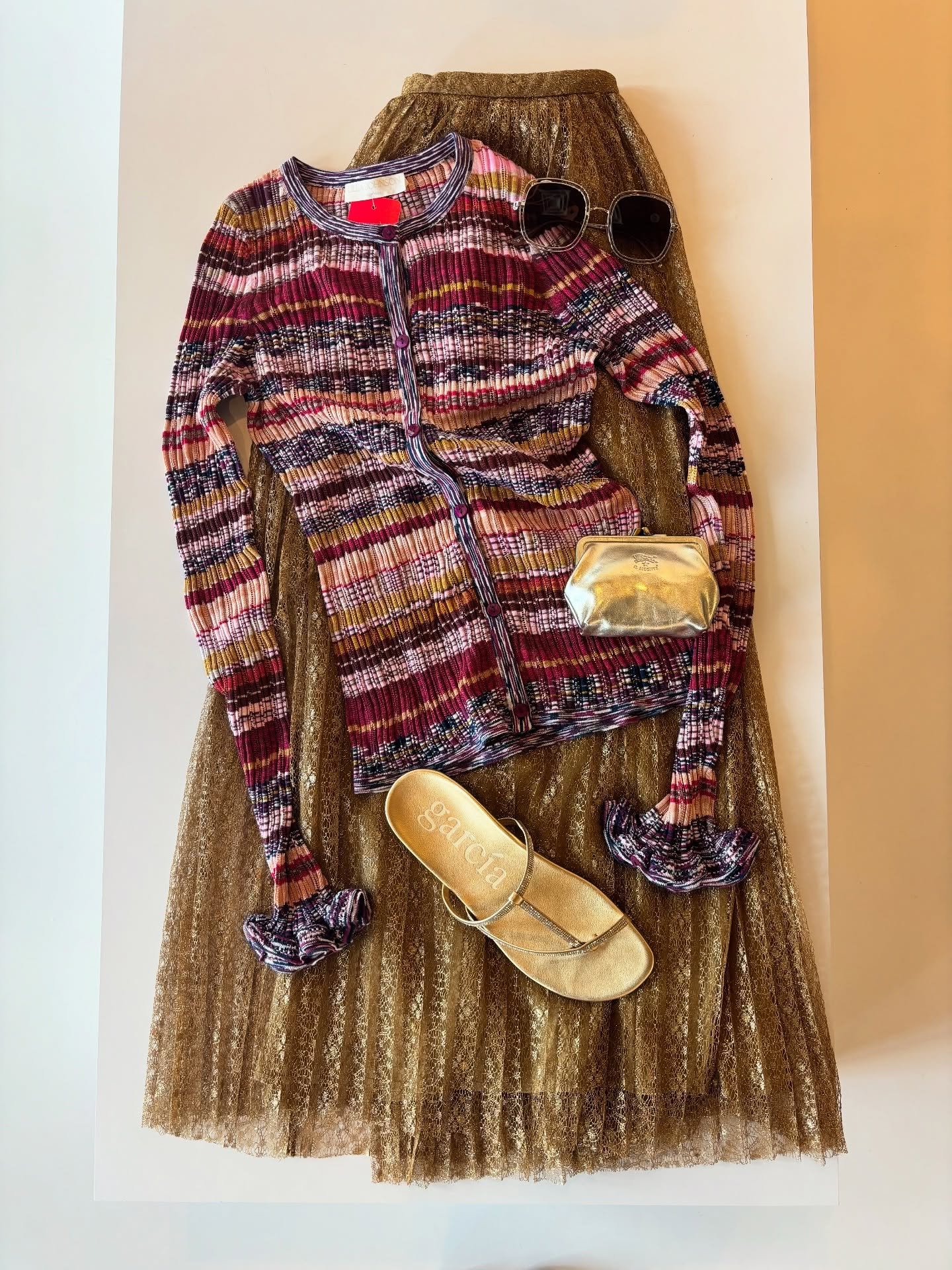 Color, texture, versatility 
We&rsquo;re loving the Lex Knit Cardigan by @ullajohnson &mdash; styled here four ways for every mood and moment.

&rarr; Stop by to see this beauty up close!

#ullajohnson #tampashopping #designerboutique