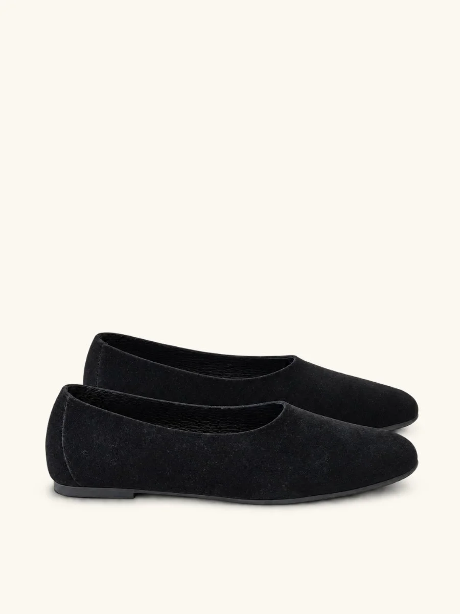 Almudena Suede Ballet Flat