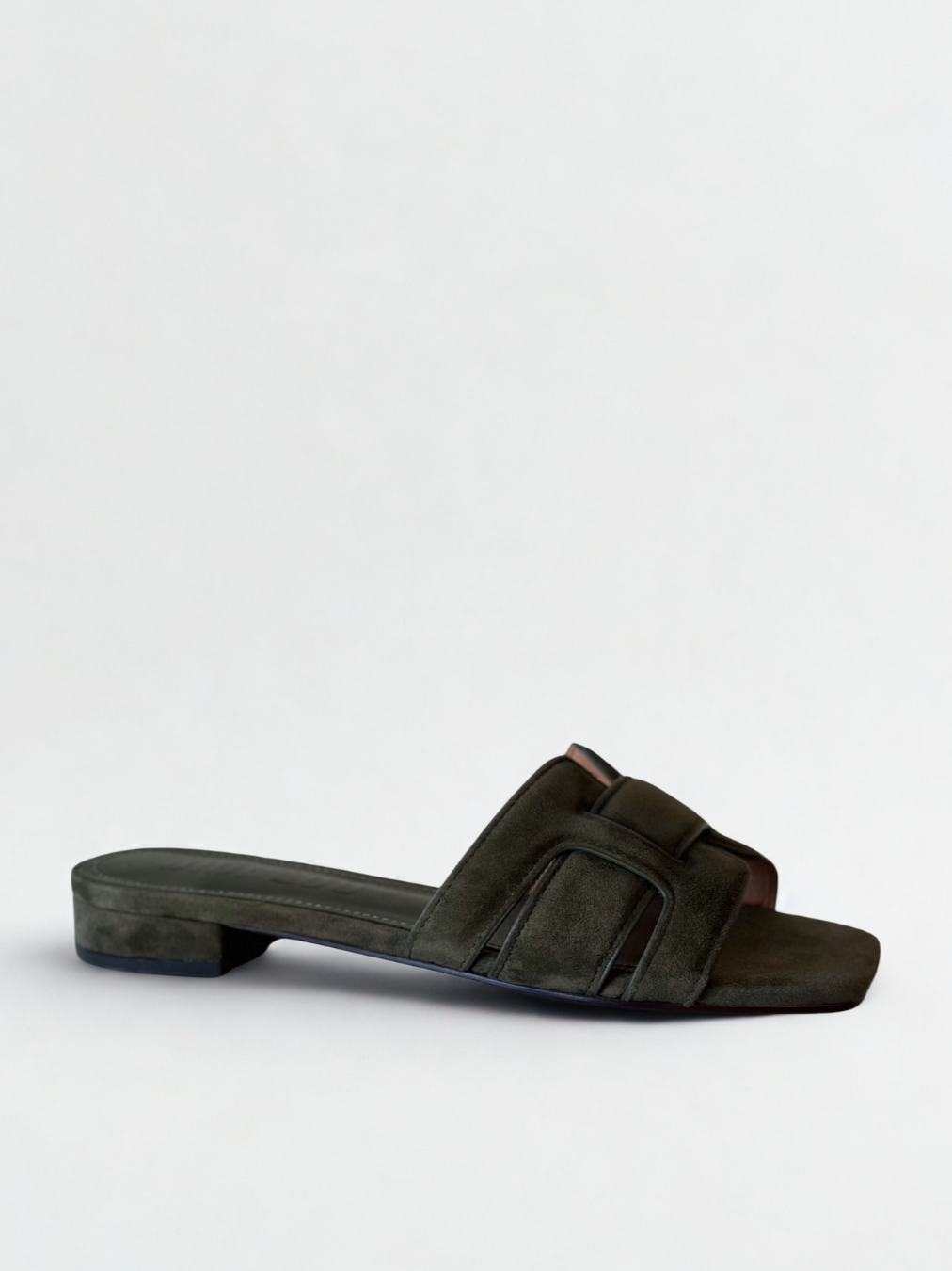 Holly Flat Sandal
