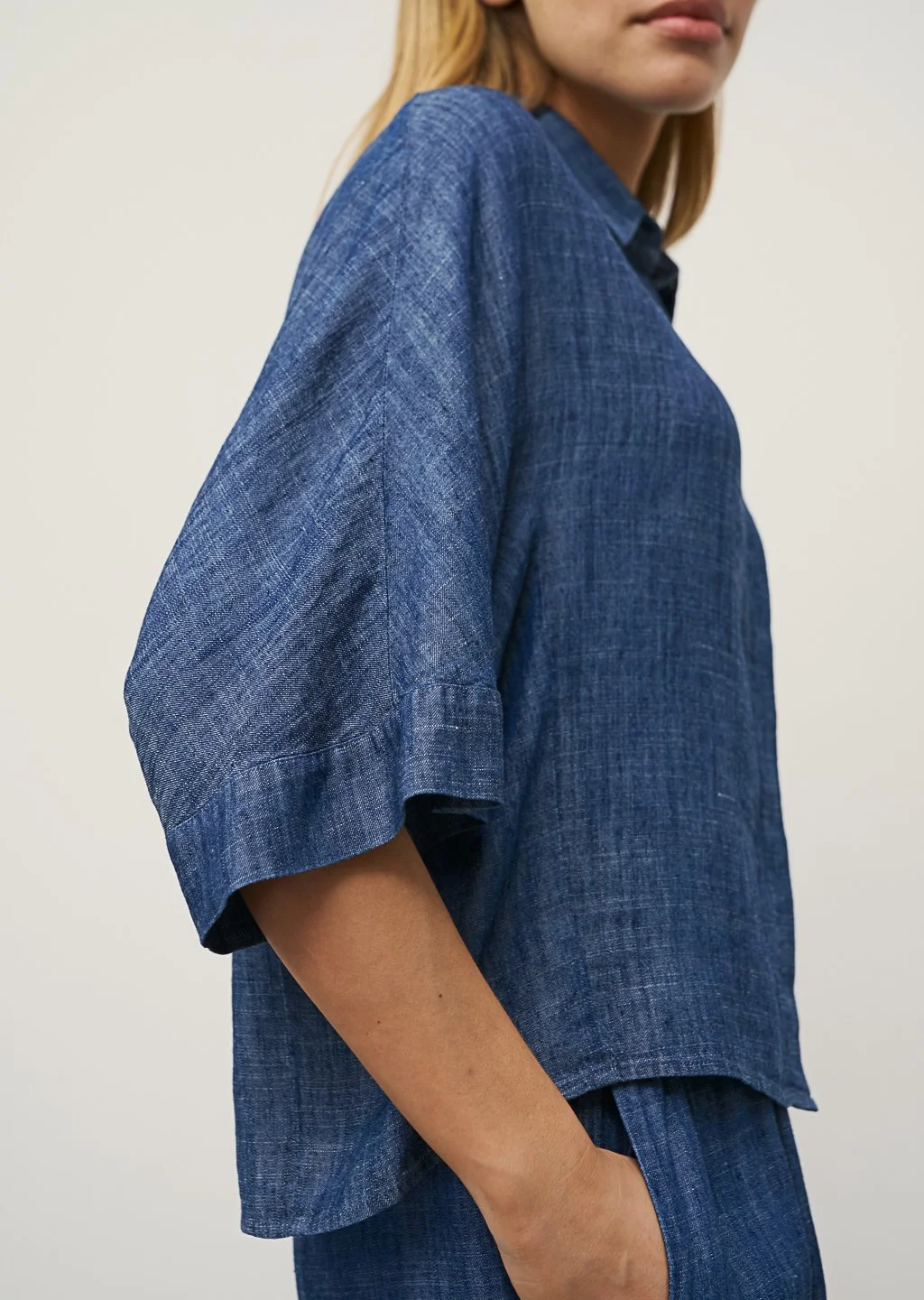 0039_italy-ecom-SS26-212610Hollie0002-0076 1-Looked-Cropped-1440px-sRGB-Q90.jpg