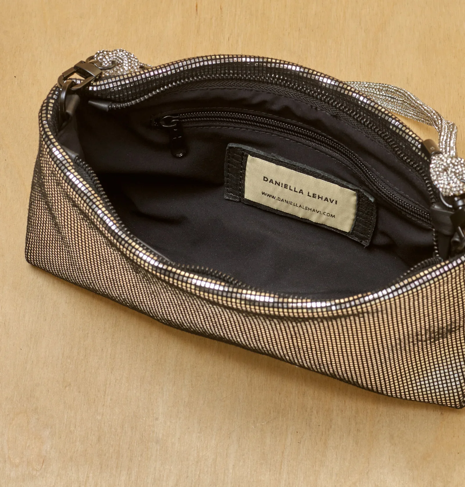 DaniellaLehavi12-11-20252252 (1).webp