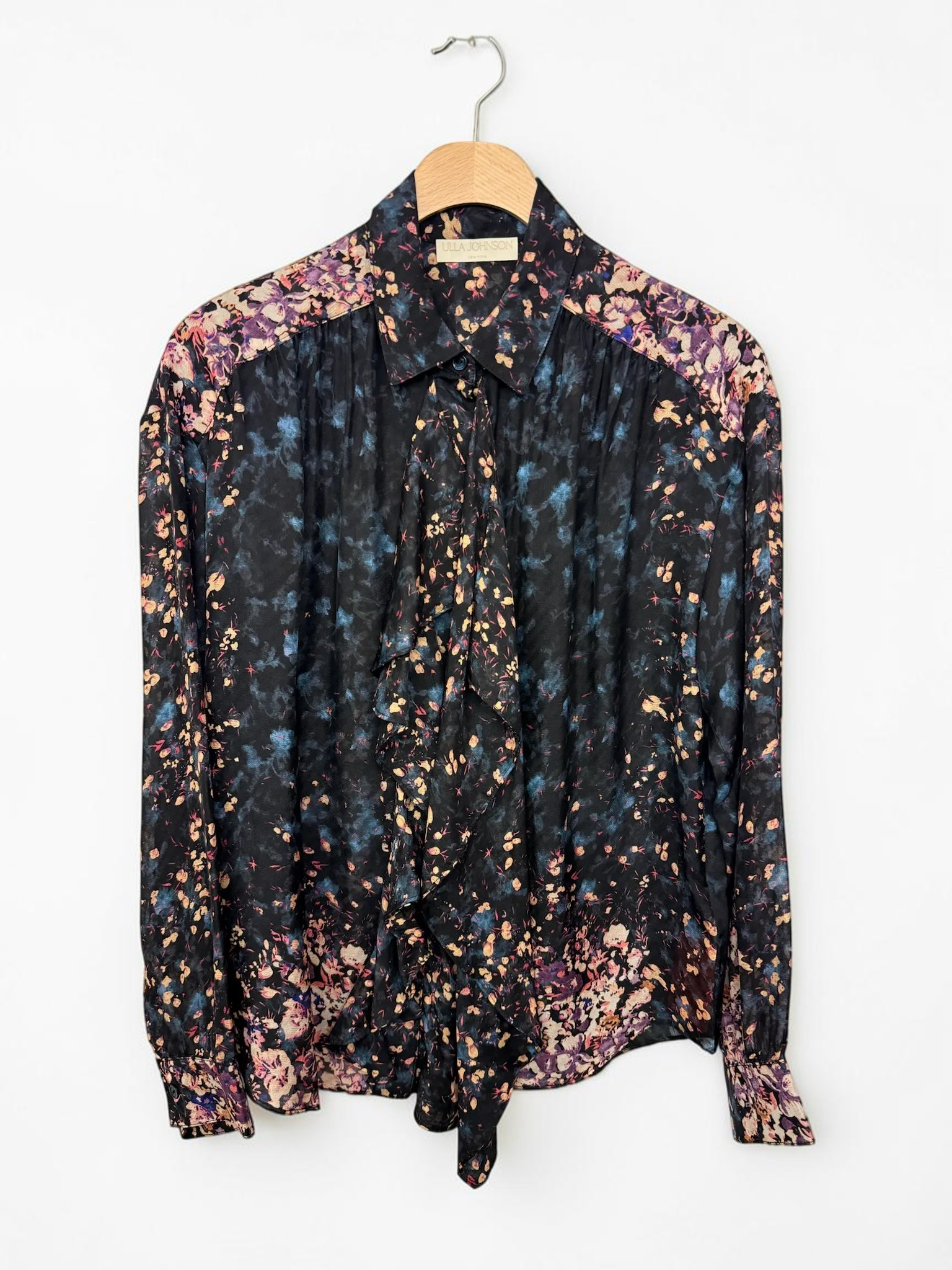 Gesture Long Sleeve Silk Blouse