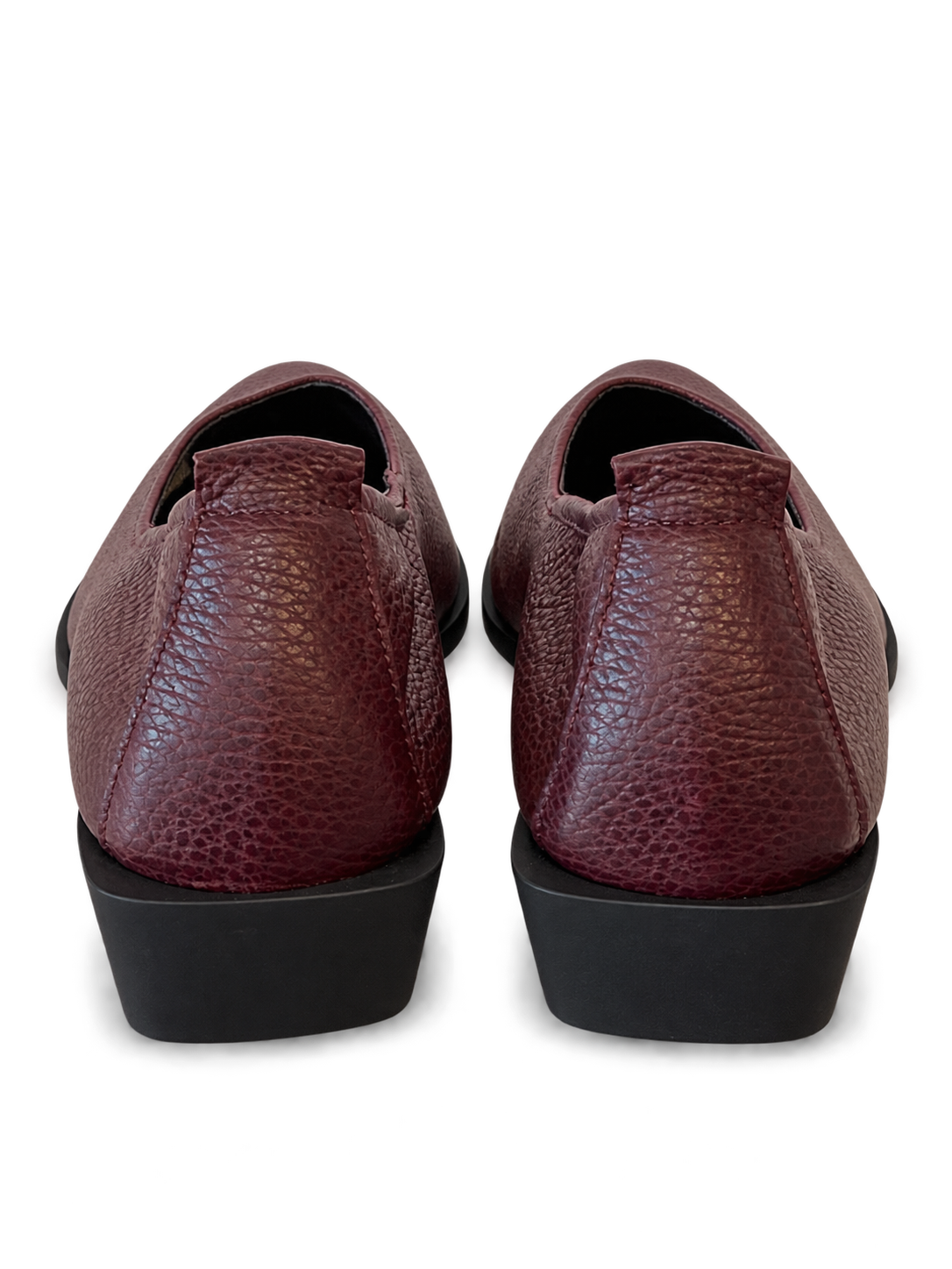 Burgundy Leather Shoes, Rear View-4.png