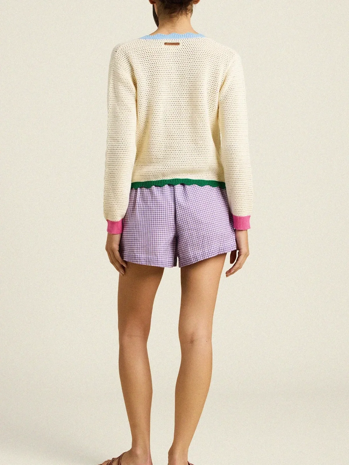 sweaters-09_6efd3f74-7c27-4c26-9a4e-0b20bbf61727.webp