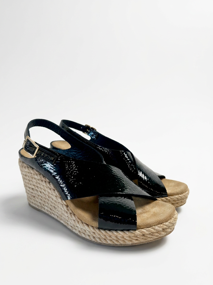 Avis Sandal