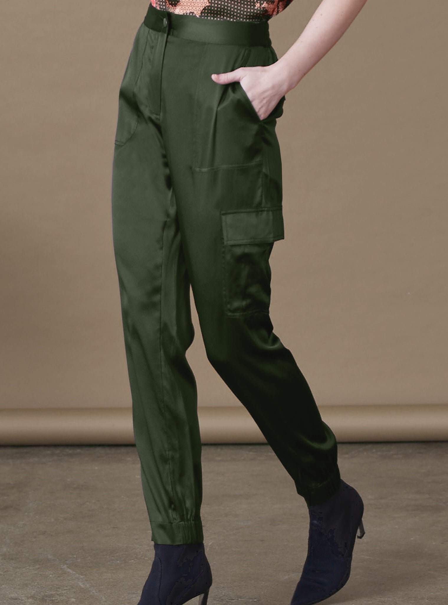 P391_luxecargoholdpant_surplus_1_1024x1024@2x.jpeg