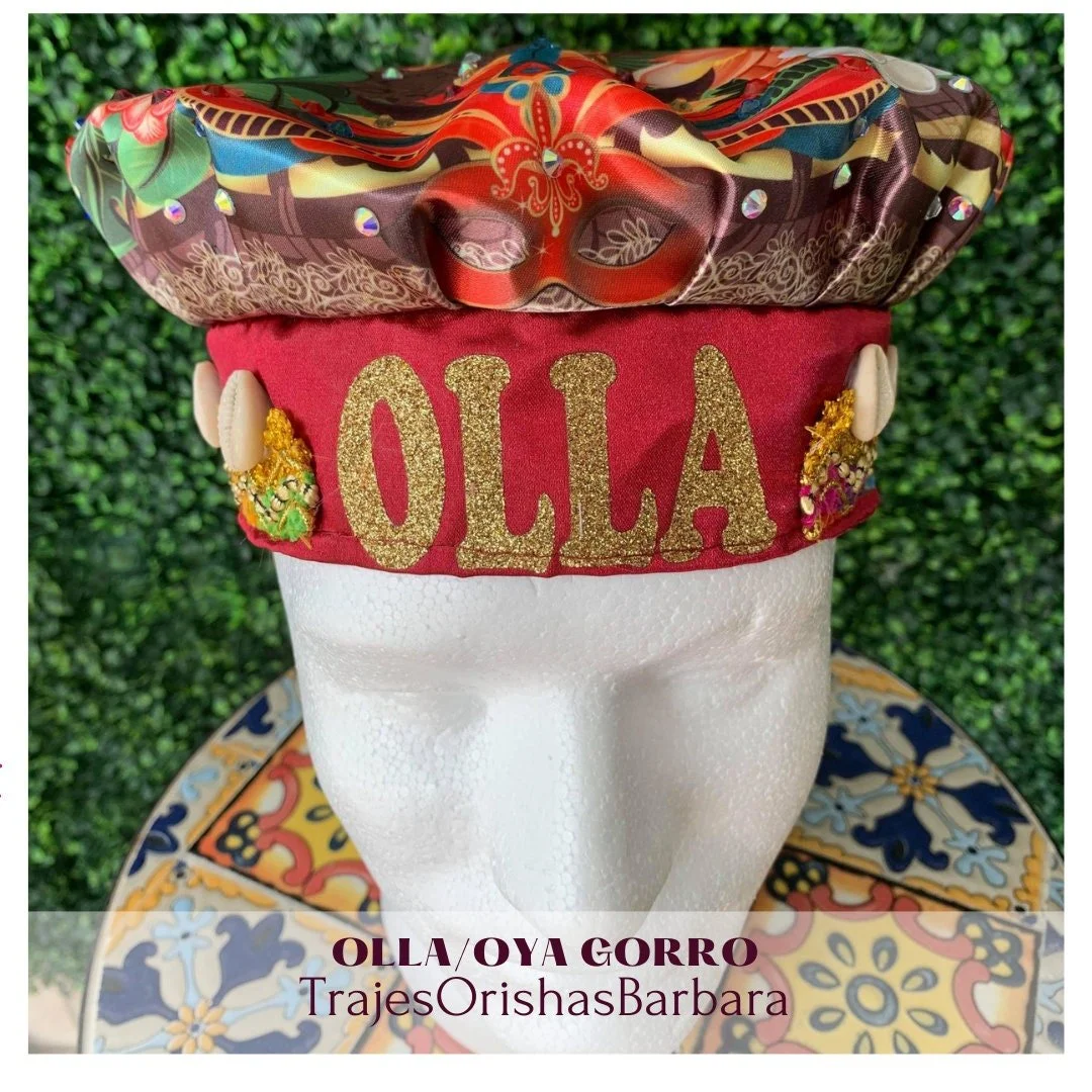 OYA YANZA Luxury/Gorros de Santo/Gorros Orisha/Accesorios: Gorros estampados por sublimación con dibujos y motivos propios ajustables