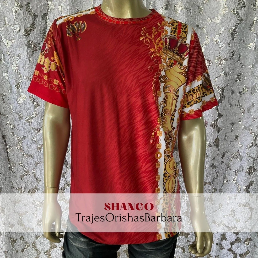 SHANGO ROJO/Camiseta de hombre/Manga corta/Estampado full print por sublimación/Composición 96 Poliéster, 4 Spandex/Tacto seda/Made in Miami